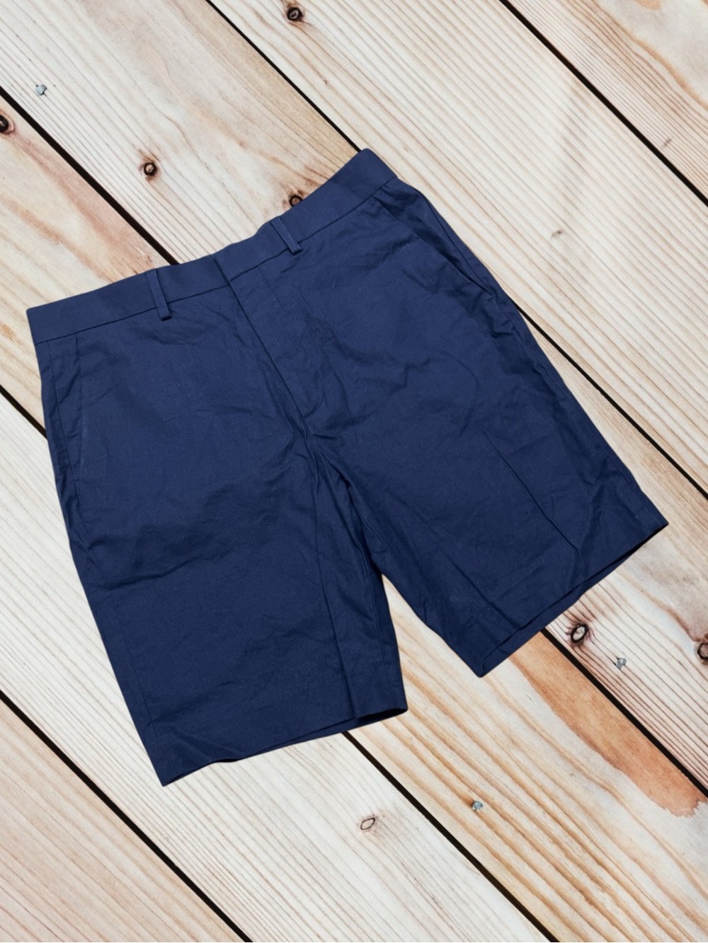 ASOS size 32 navy linen blend shorts